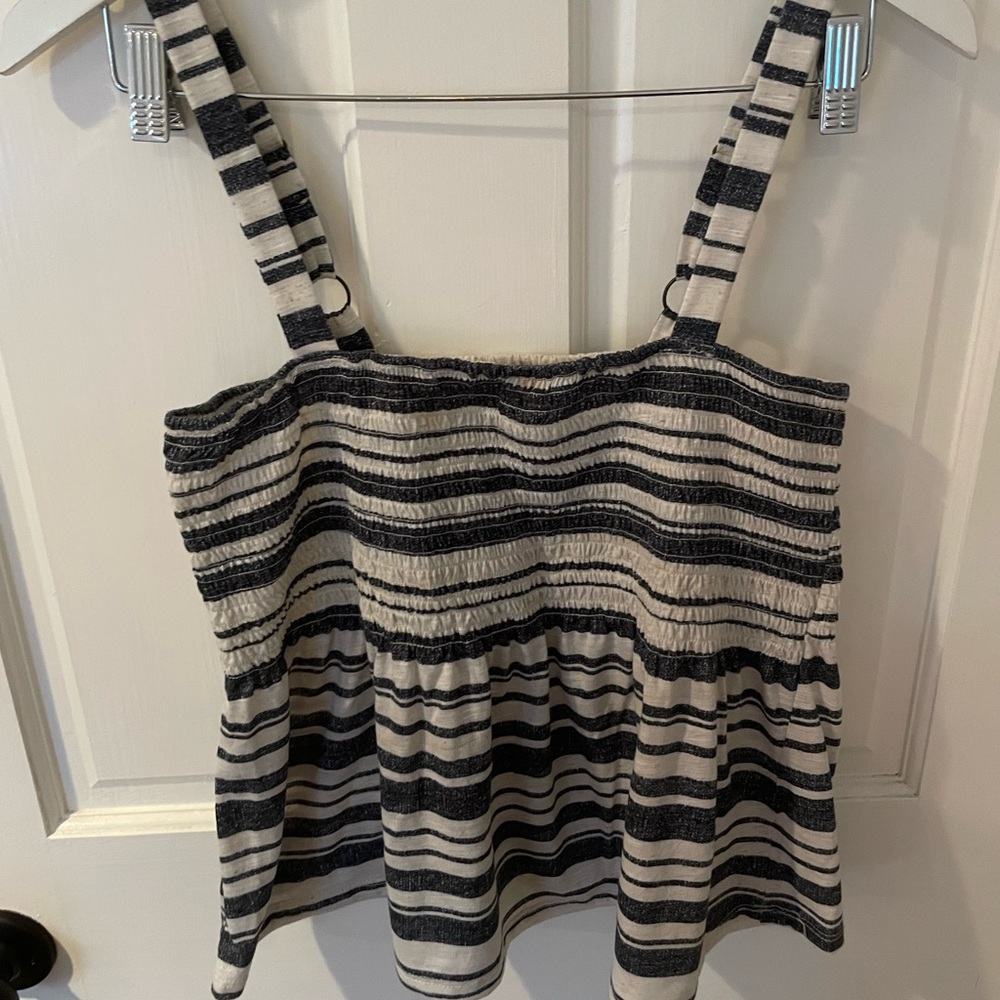 Altar’d state flowy top